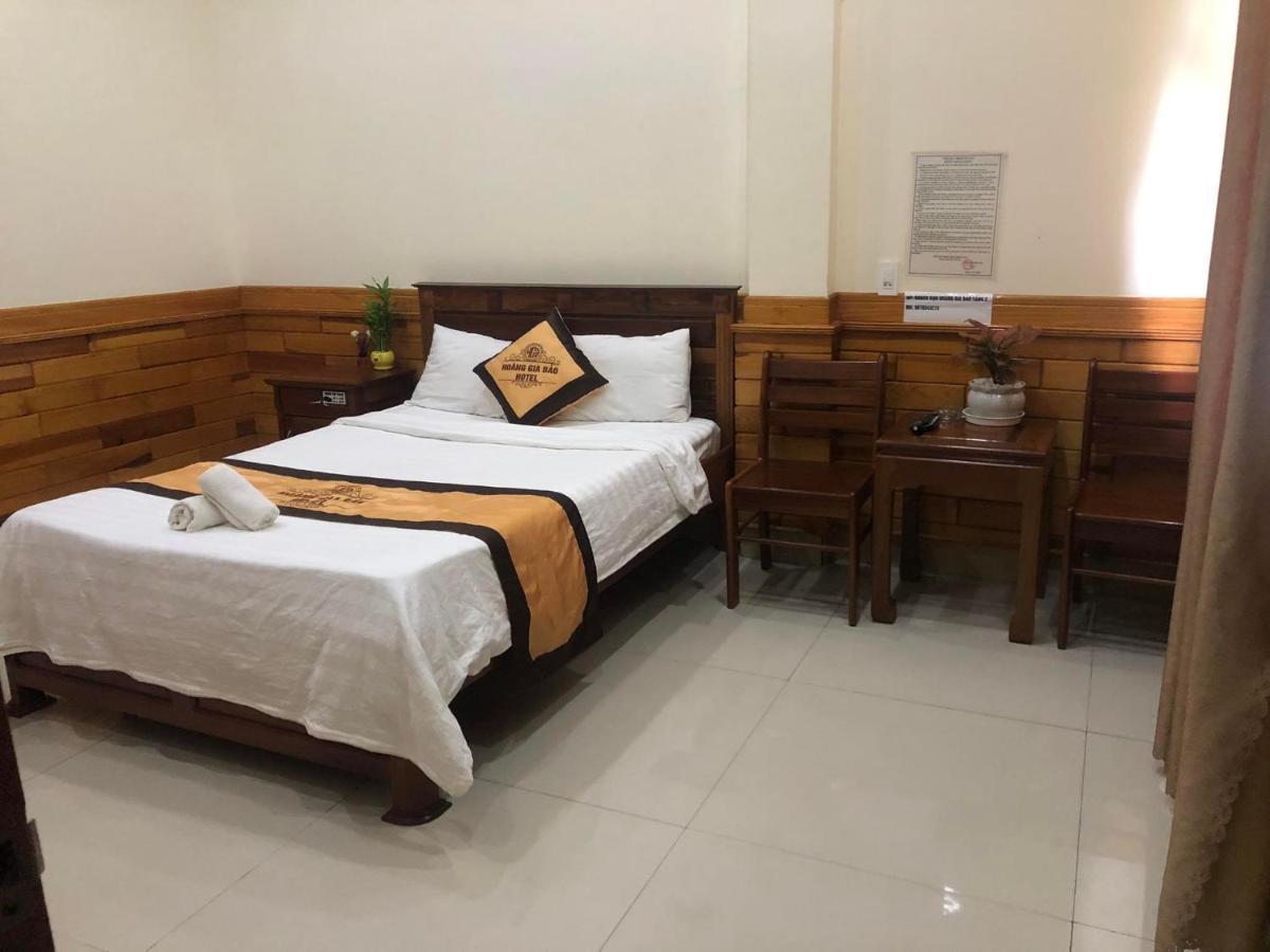 Hoang Gia Bao Hotel Kon Tum Exterior photo