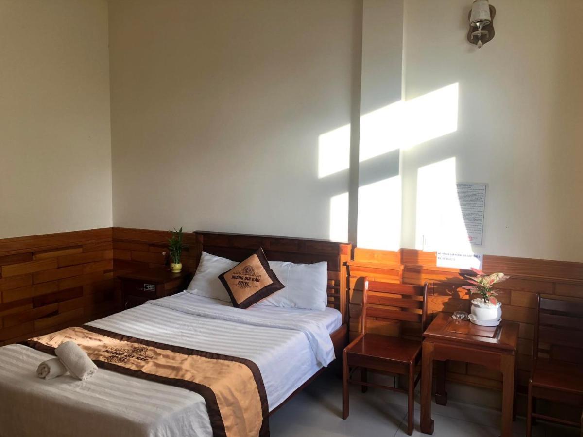 Hoang Gia Bao Hotel Kon Tum Exterior photo
