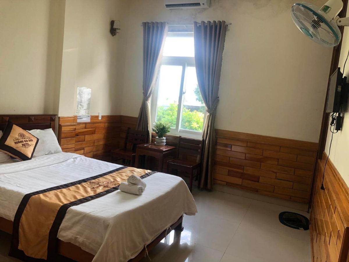 Hoang Gia Bao Hotel Kon Tum Exterior photo
