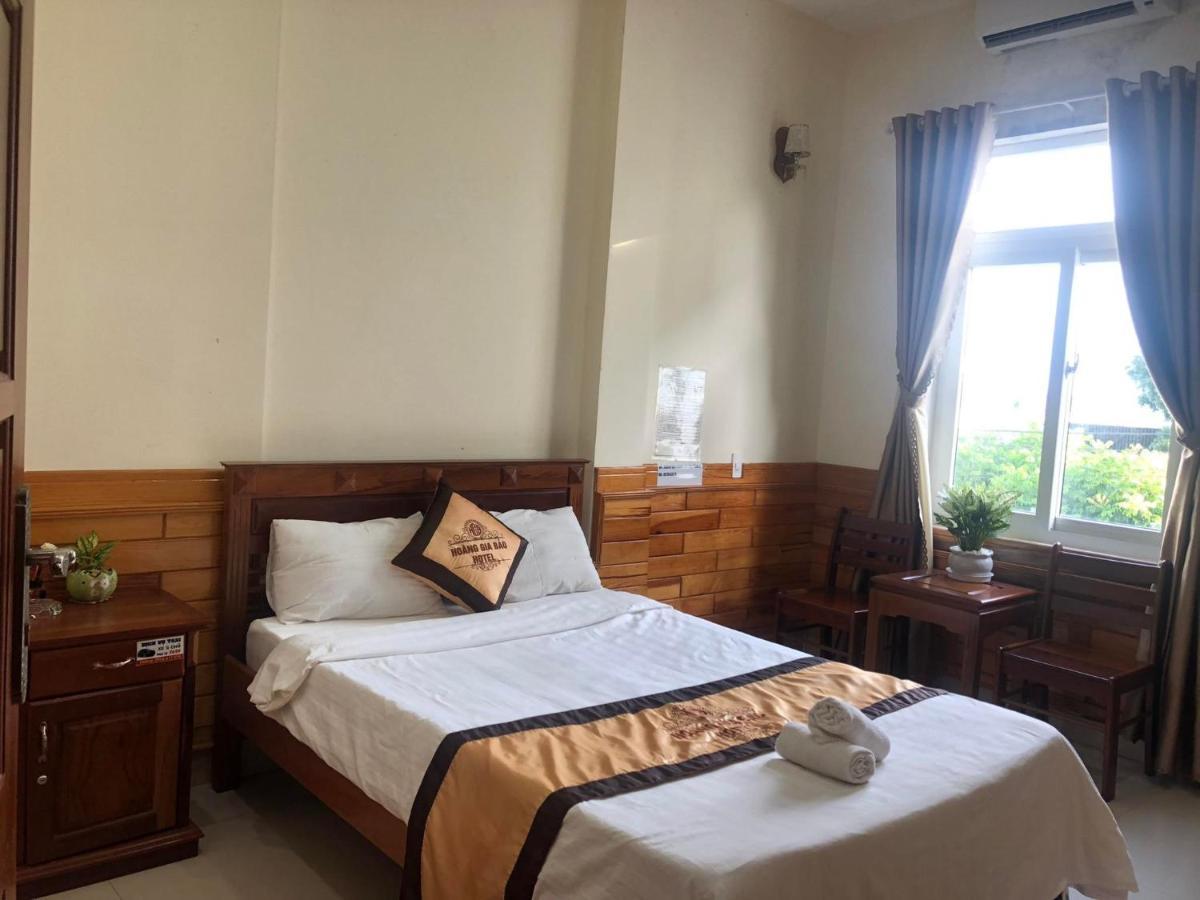 Hoang Gia Bao Hotel Kon Tum Exterior photo
