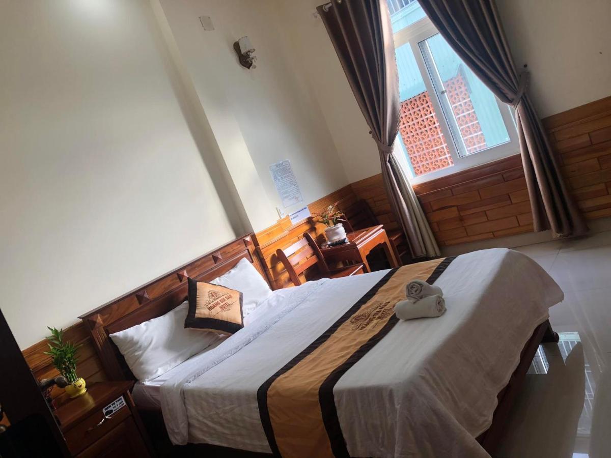 Hoang Gia Bao Hotel Kon Tum Exterior photo